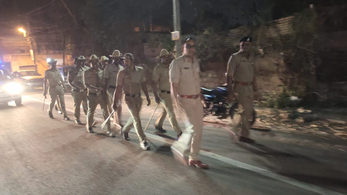 Shimoga police conduct foot patrolling and area domination patrolling and drink and drive inspection 