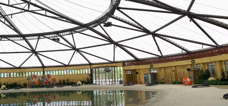 Biển hồ nước mặn bốn mùa trong nhà