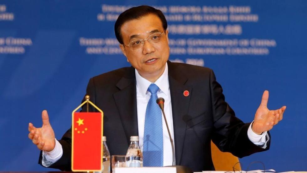 中国总理李克强在第三次中国-中东欧首脑会议上宣布中国将建30亿美元新投资基金2014年12月16日贝尔格莱德