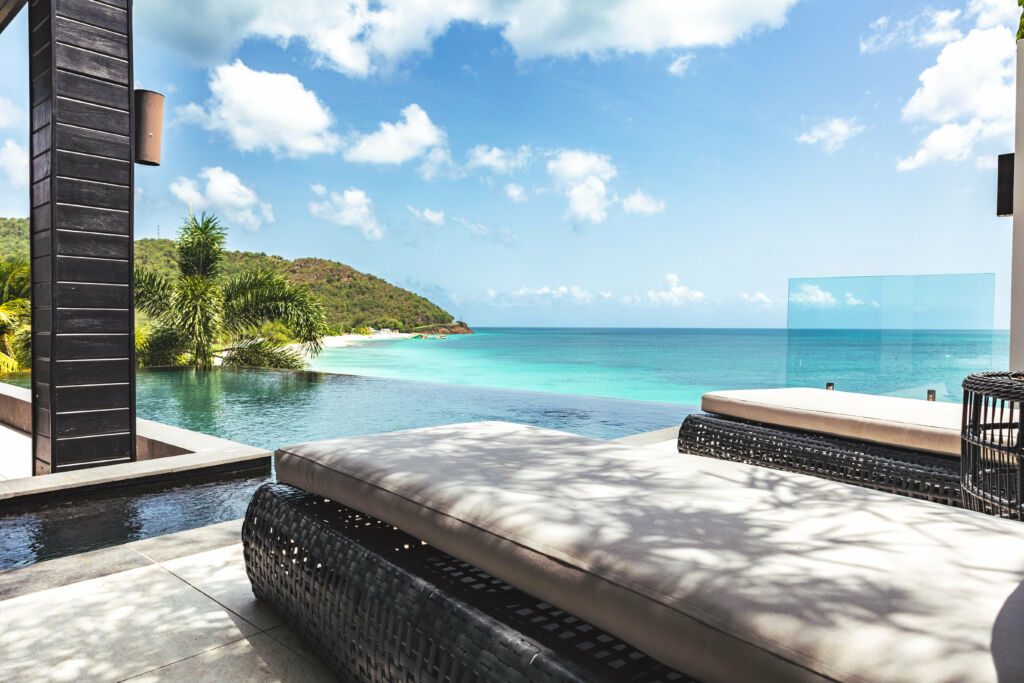 luxury villas Antigua with ocean view