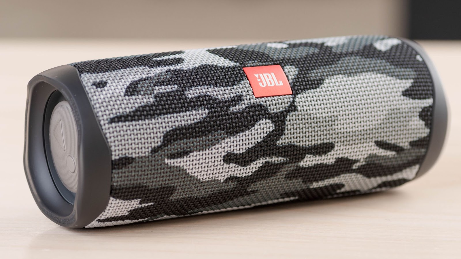 Can You Track A Jbl Flip 5?