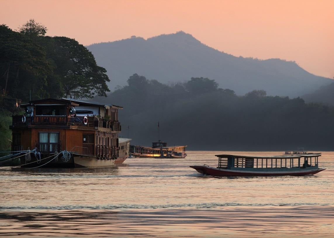 Du thuyền thượng nguồn sông Mekong từ Chiang Mai tới Luang Prabang rất được ưa chuộng