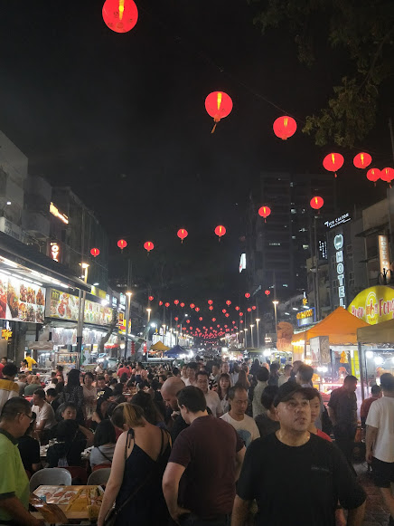 亞羅街夜市