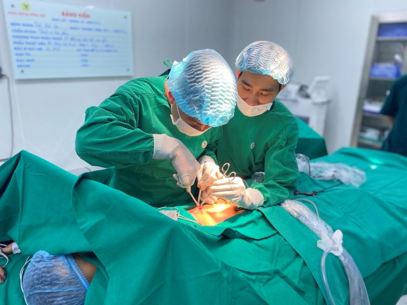 Sinh thiết có thể được thực hiện trong quá trình phẫu thuật