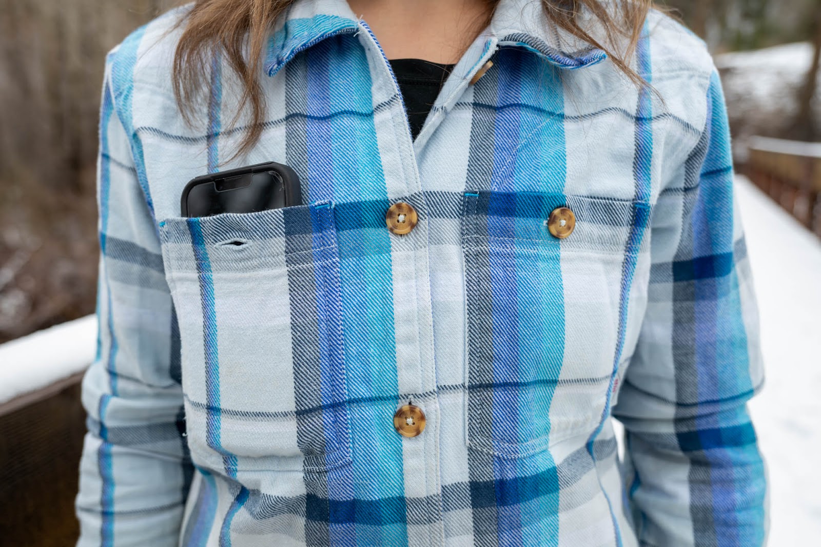 women's flannel shirt chest pockets 