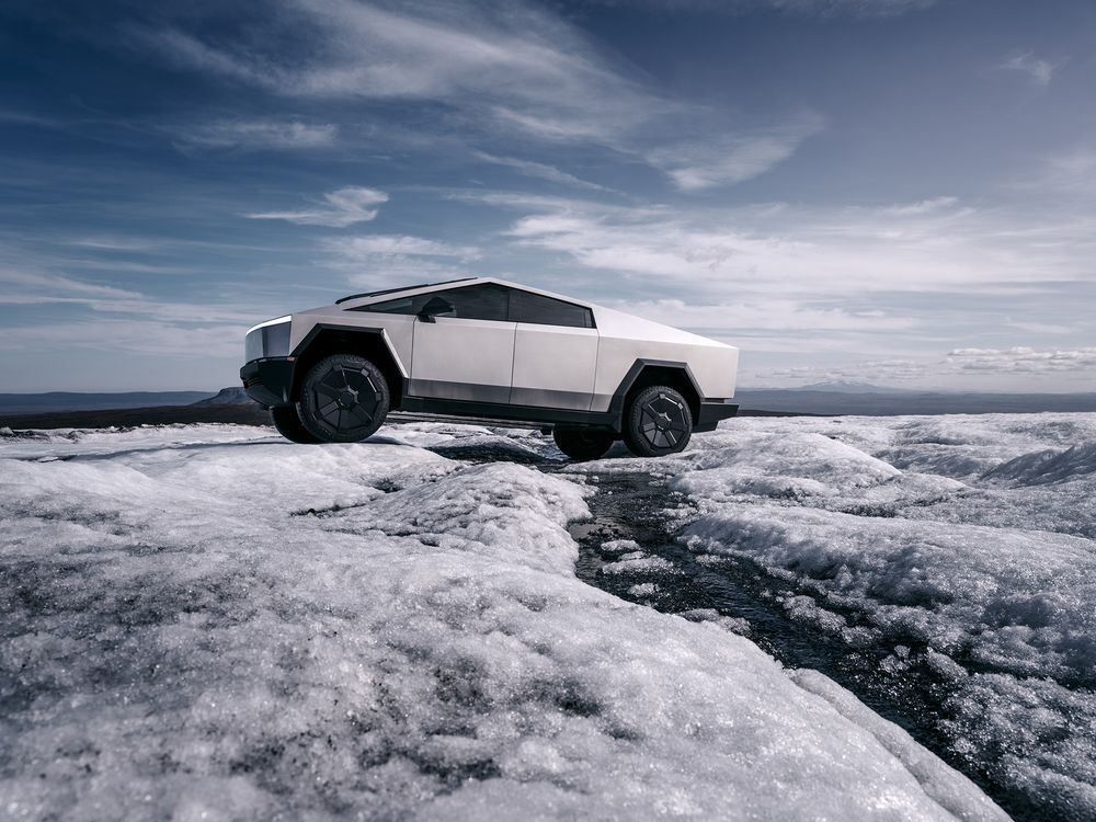 ดีไซน์ภายนอกรถยนต์ : Tesla Cybertruck