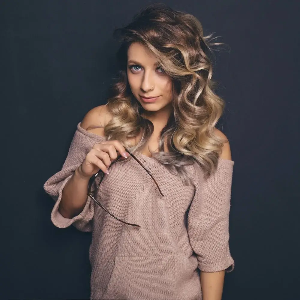 best Wavy Hair Styler for indoor use