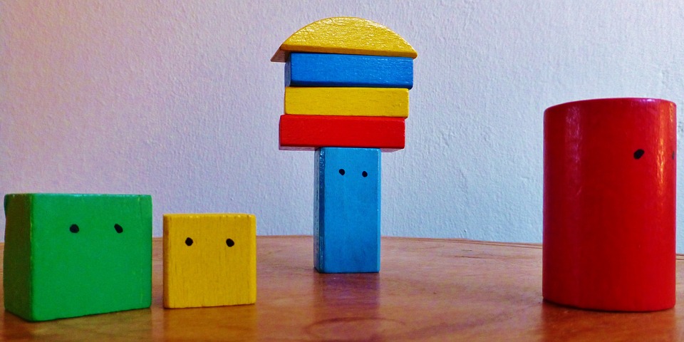 http://maxpixel.freegreatpicture.com/static/photo/1x/Building-Blocks-Build-Colorful-Tower-Play-456614.jpg
