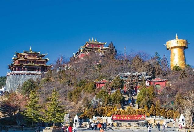 Thành cổ DuKe Zong Shangri la - Vườn địa đàng của miền Nam Trung Quốc -  THÁI AN TRAVEL