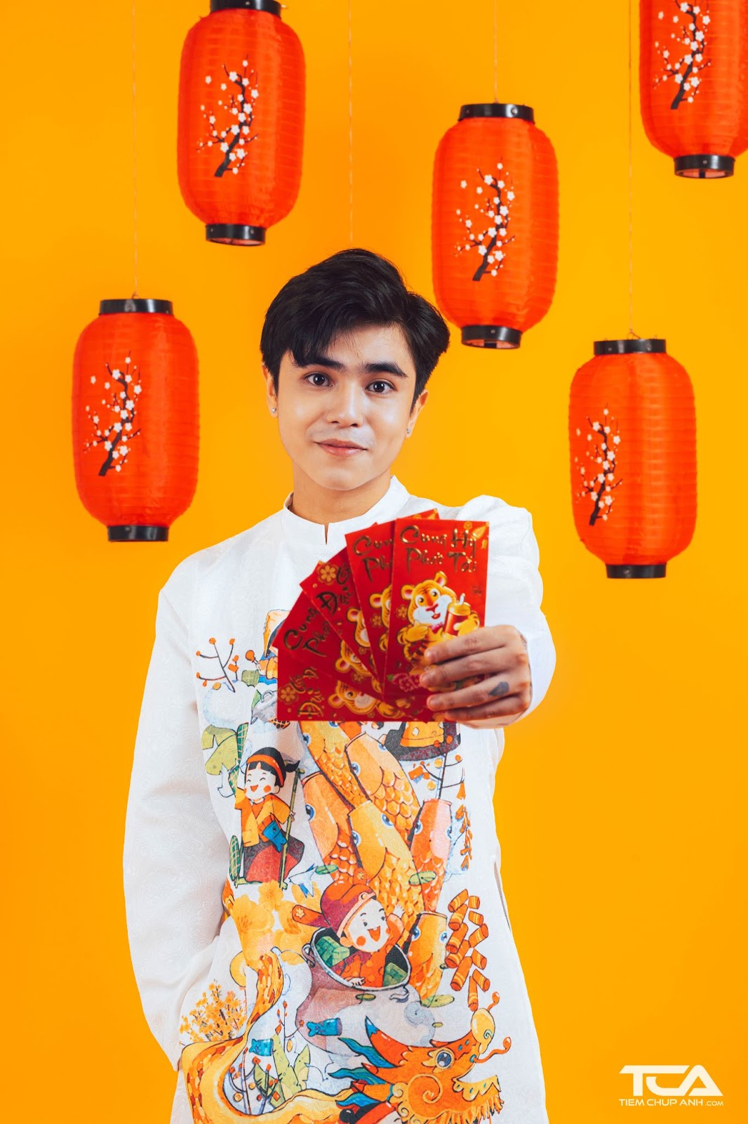 chụp ảnh với áo dài đẹp