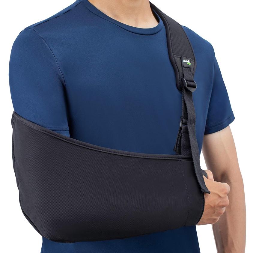 arm-sling-for-injured-shoulder