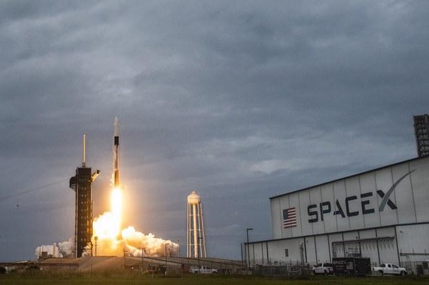 SpaceX của Mỹ ngừng đàm phán với Việt Nam về Starlink