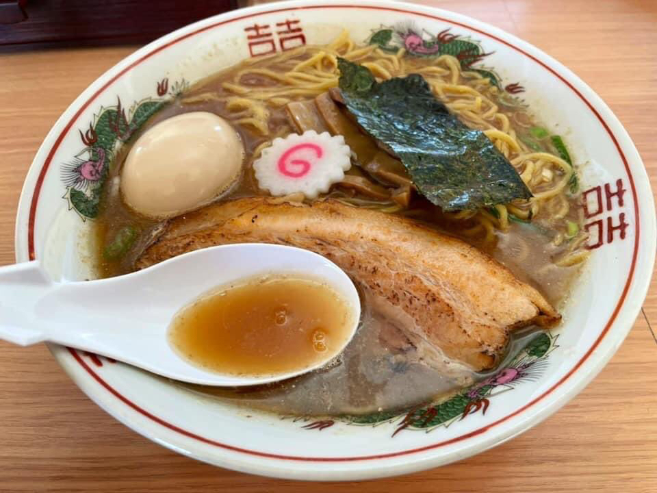 地元で評判の煮干し専門店｜煮干しらぁめん 有頂天