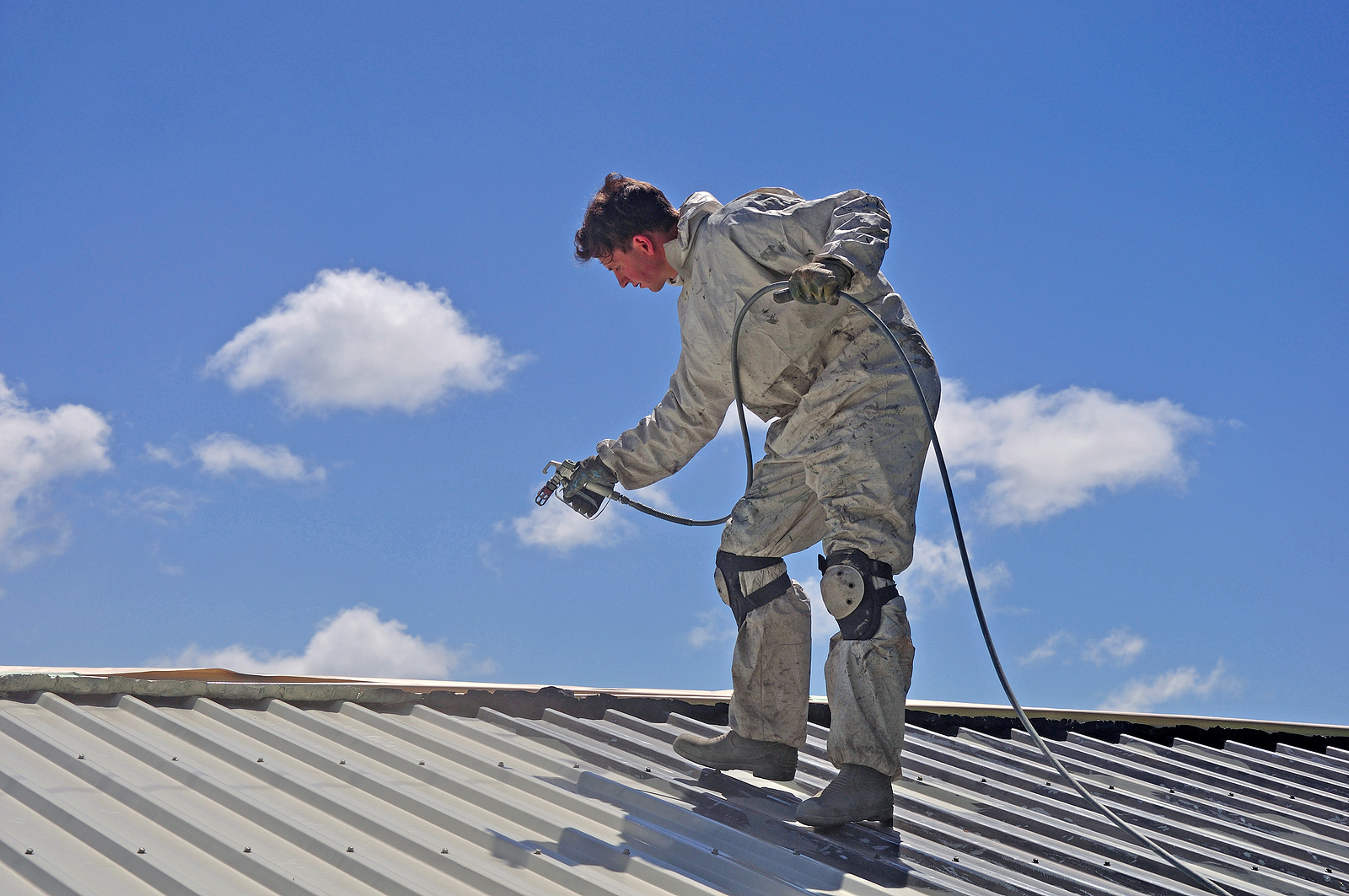 Acrylic roof painting - First Quality Roofing in Las Vegas, Nevada