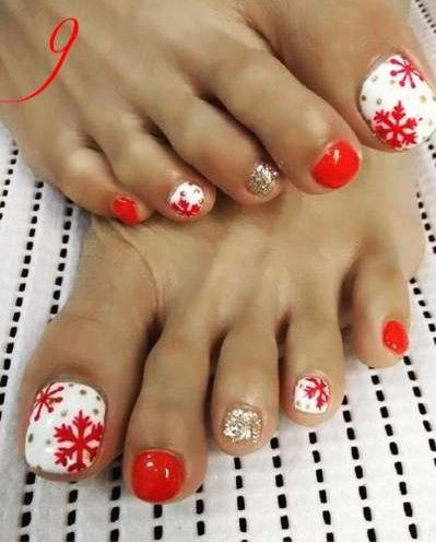 Christmas Nail Art Toenail Designs