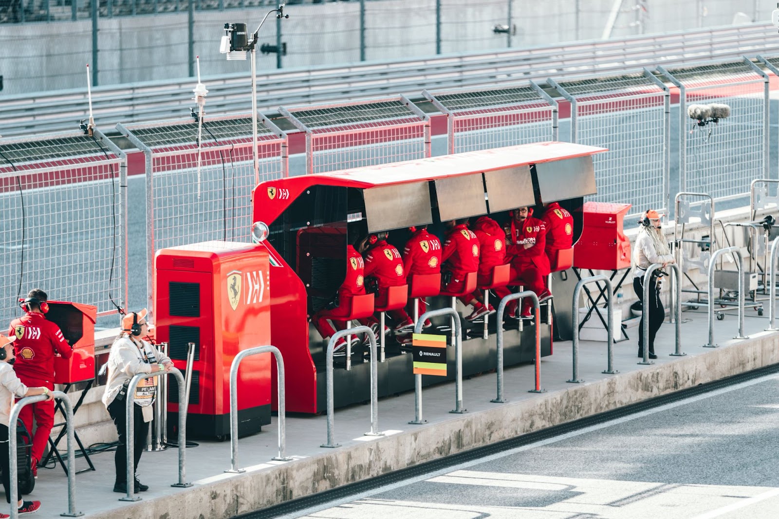 Impactul tehnologiei în strategiile echipelor de Formula 1