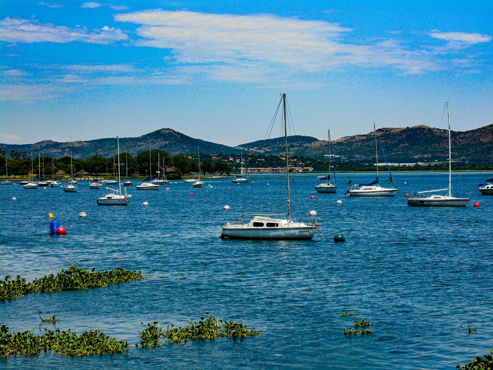 Picturesque view of boats on Hartbeespoort Dam