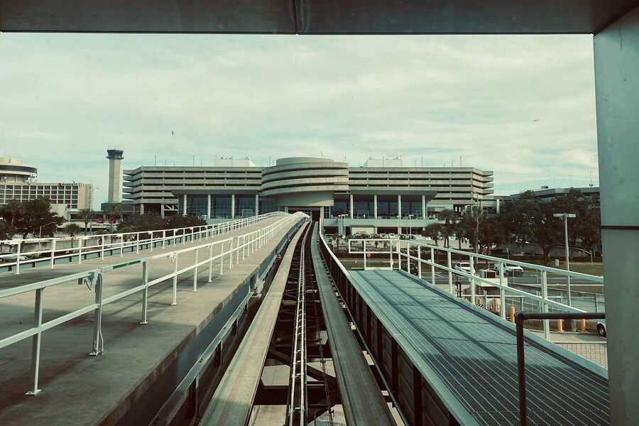 Delta Resumes Flights To Amsterdam From This Key American Airport