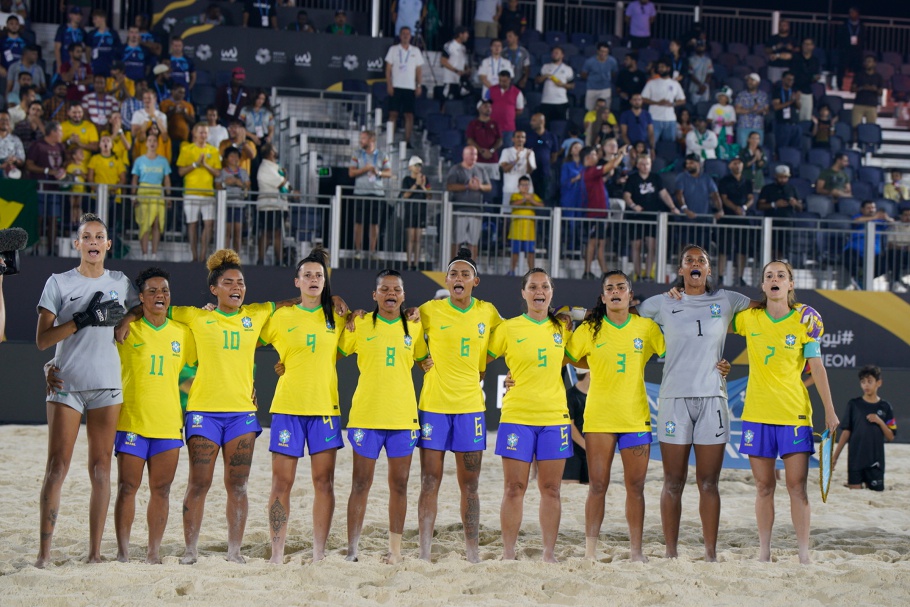 Jogadoras do Brasil na decisão da Neon Cup