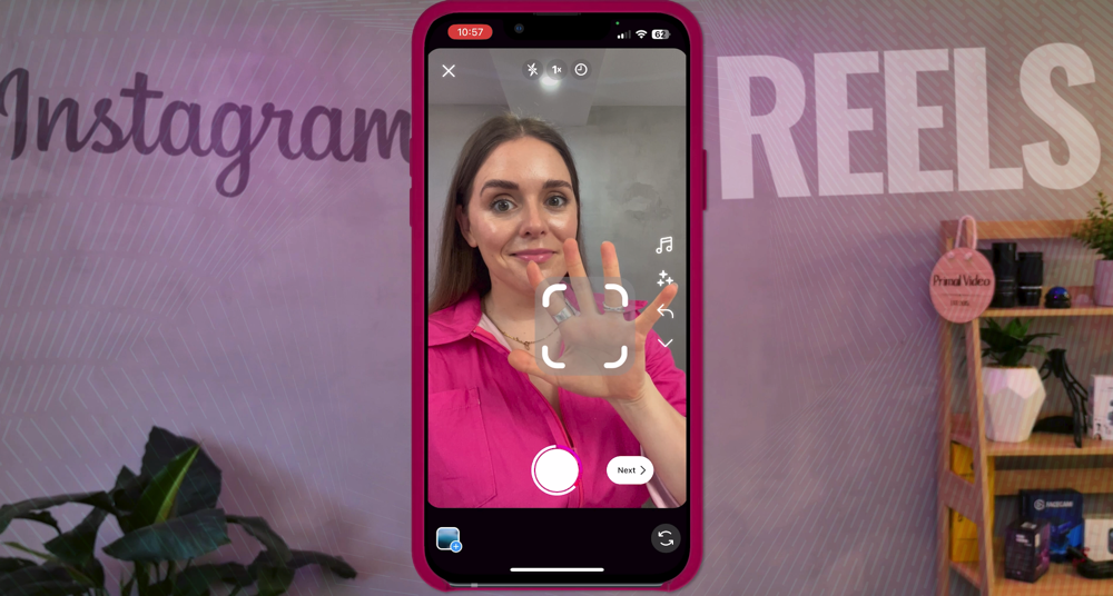 Gesture feature in Instagram Reel that lets you control your filming handsfree