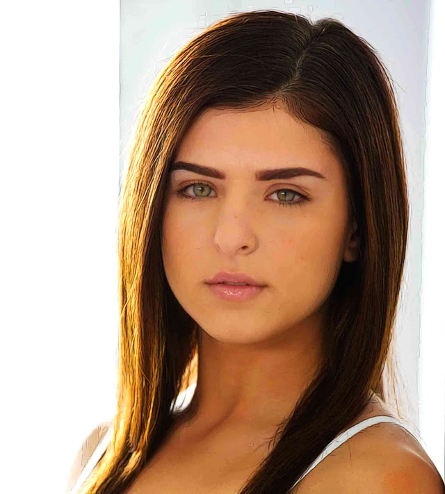 Leah Gotti (Actress) Wikipedia, Age, Height, Weight, Biography, Career, Net Worth, Photos and More 