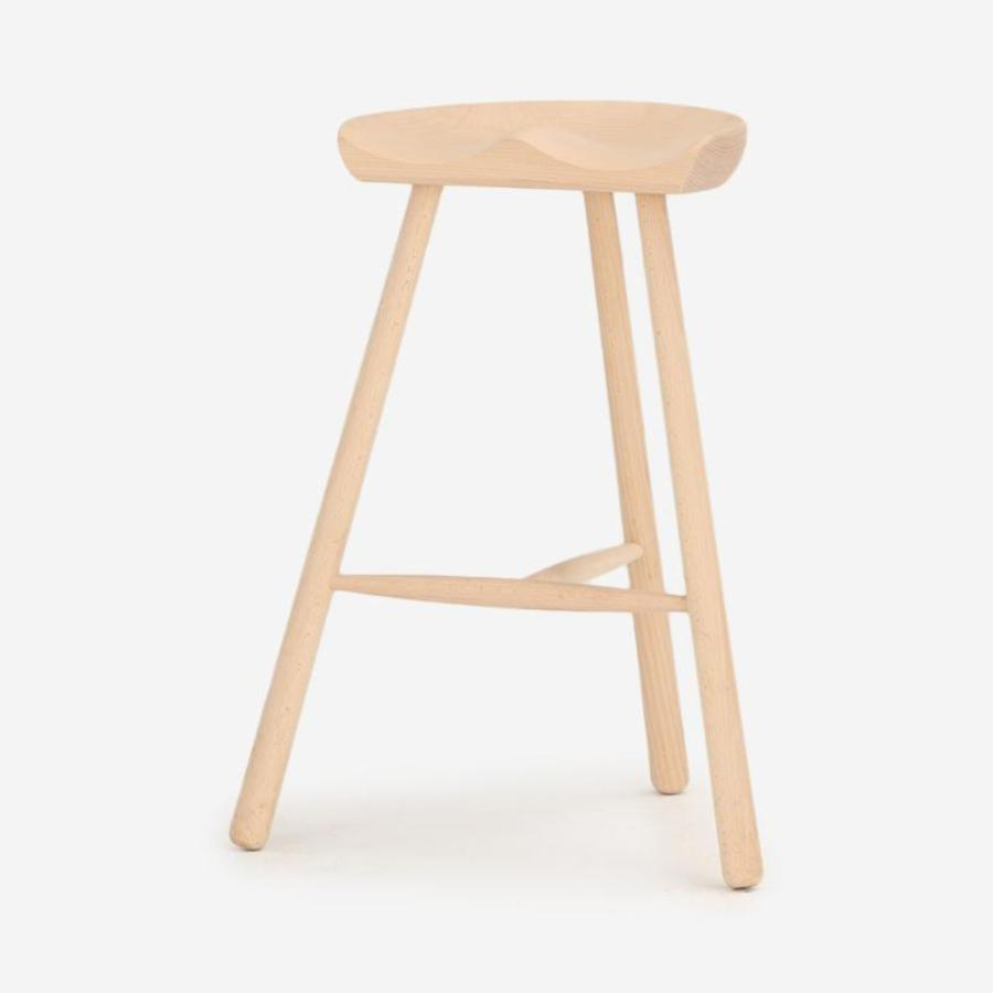 3.【座面が体にフィットするハイスツール】WERNER - SHOEMAKER STOOL 69cm A