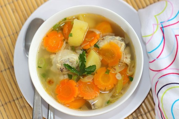 menu berbuka puasa diet sayur sop ayam