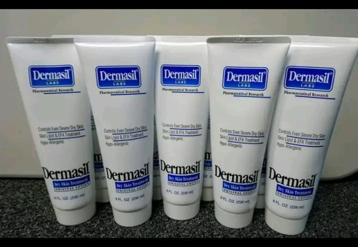 Dermasil Labs Dry Skin Treatment Original Lotion: 