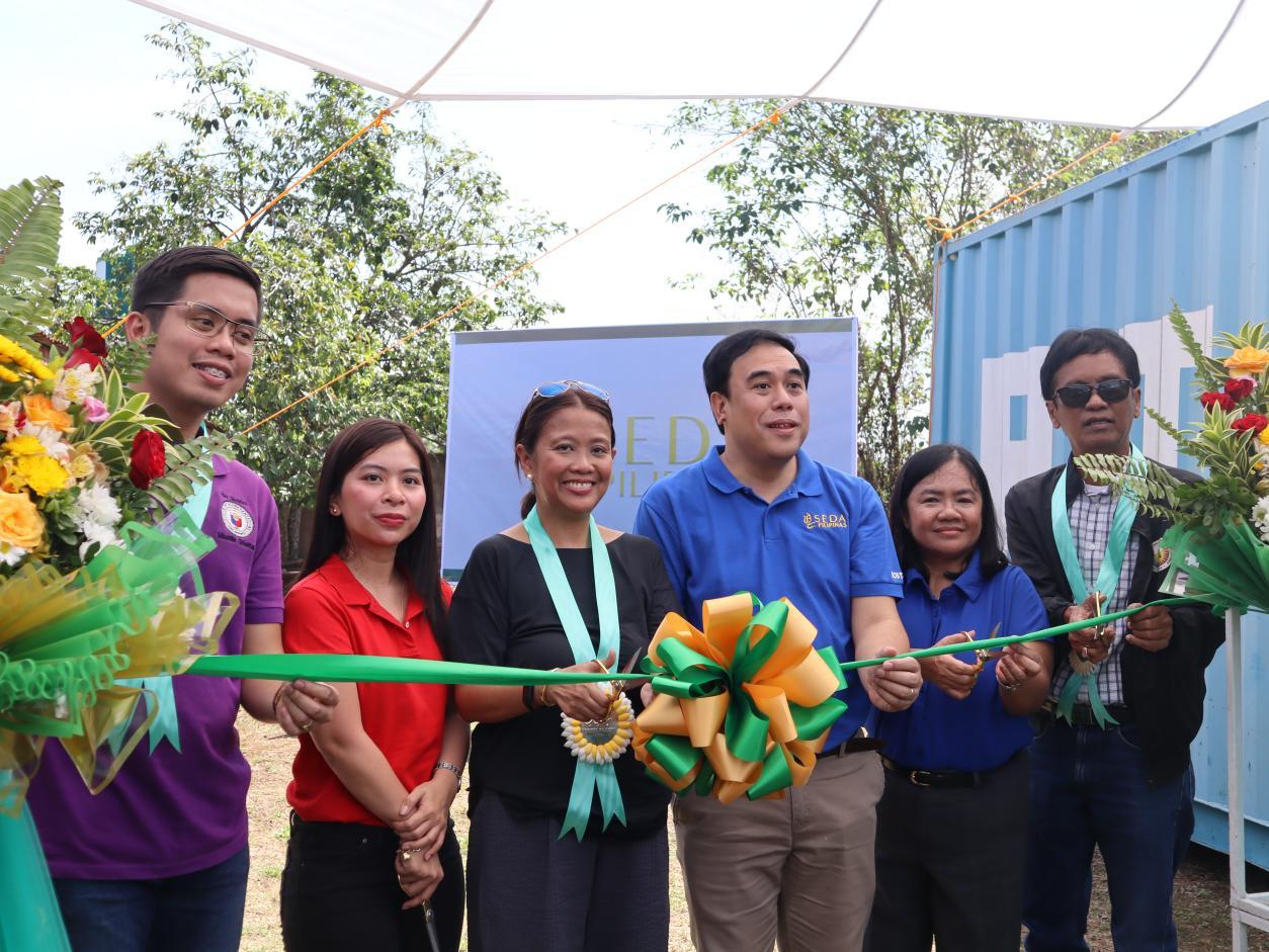 DOST-PTRI, binuksan ang unang Mindanao Silk Innovation Hub sa ...