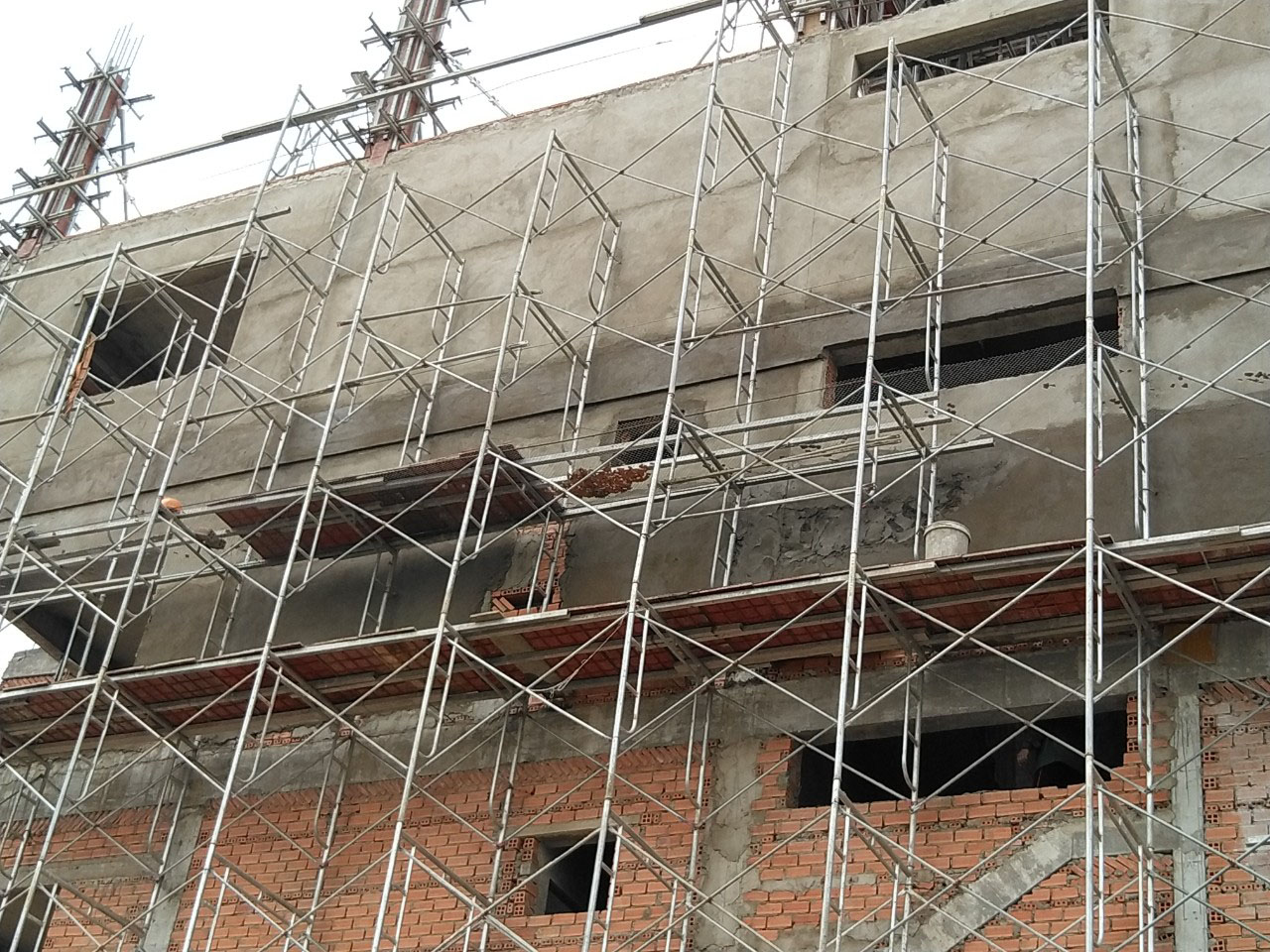 Có nên dùng giàn giáo đã qua sử dụng?