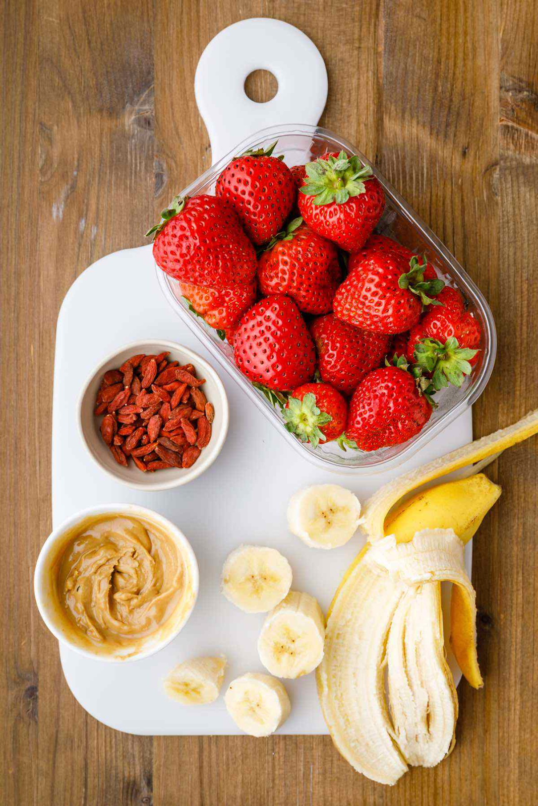 Classic strawberry banana smoothie