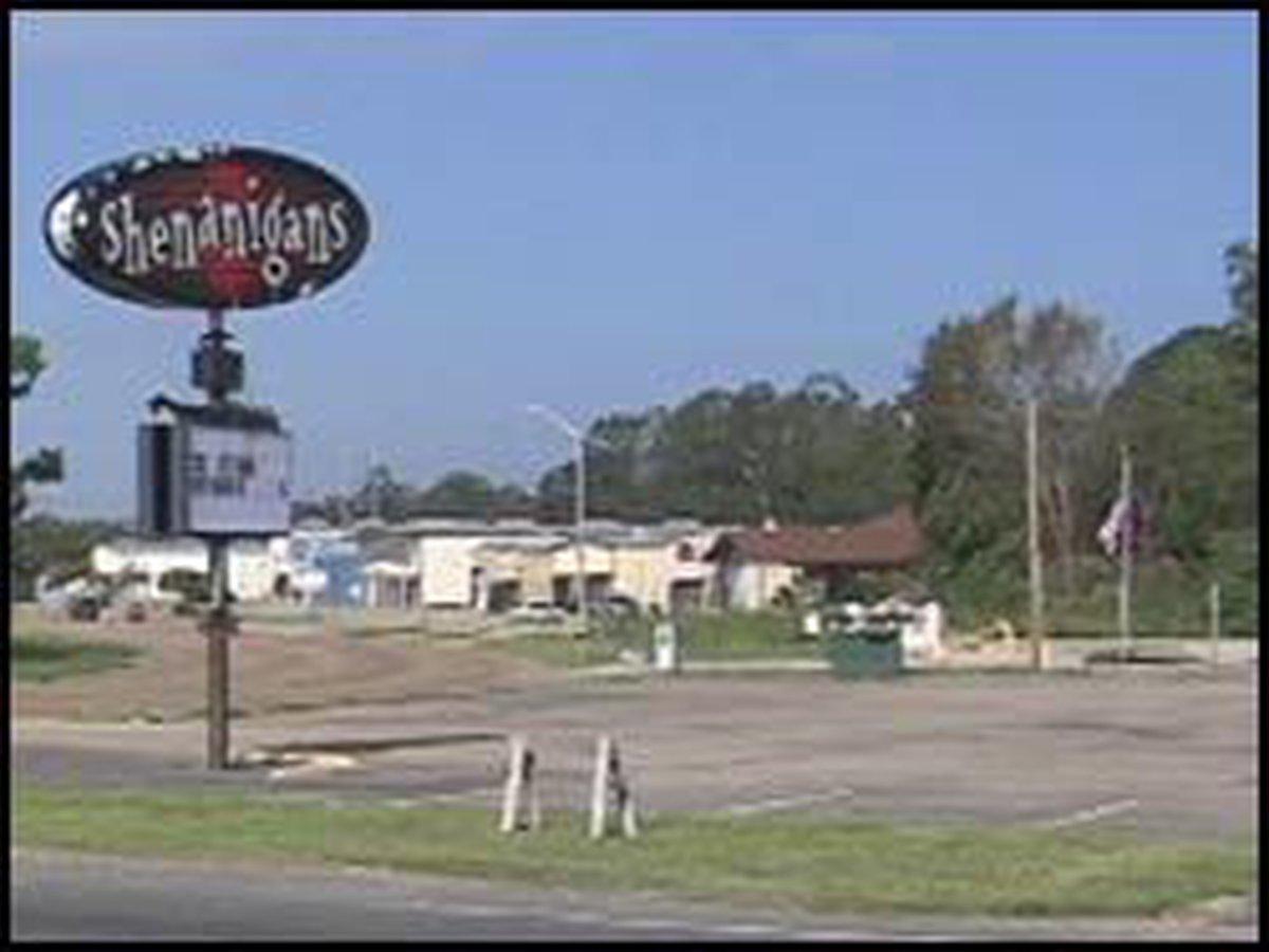 Man shot in the parking lot at Club Shenanigans dies