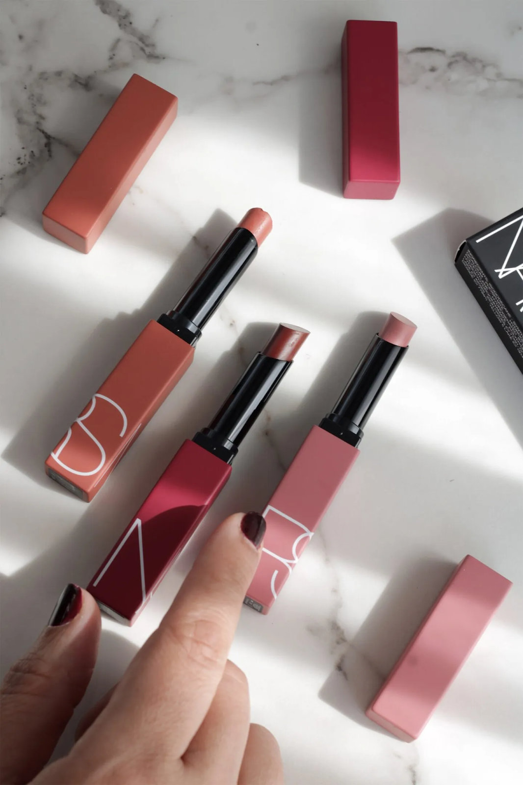 Son thỏi Nars là dòng son high end cao cấp trên thế giới đến từ Pháp