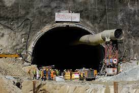 Rescue operation in the tunnel