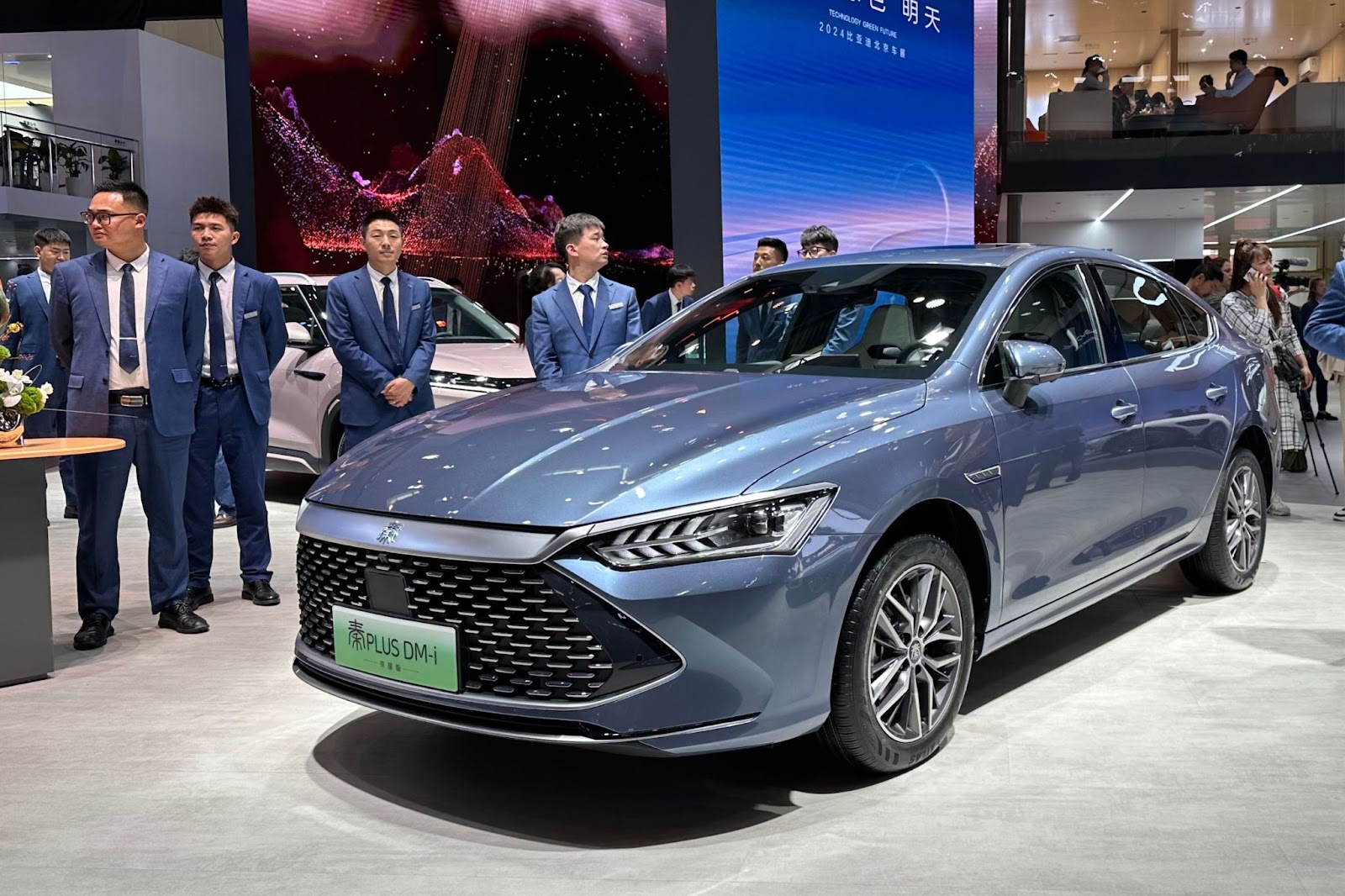 BYD Qin Plus DM-i di Beijing Auto Show 2024