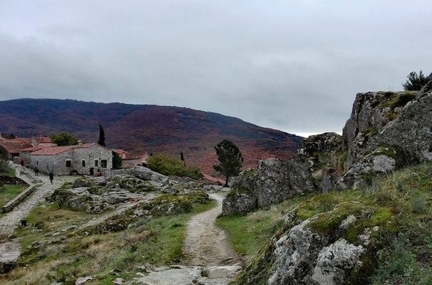 Qué ver en Sierra de Gata ruta por el pueblo medieval de Trevejo