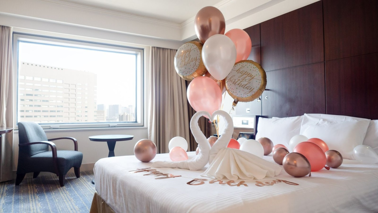 ロイヤルパークホテルのルームデコレーション写真