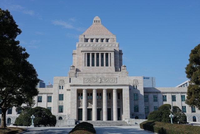 過去の大きな入管法改正は2019年の画像