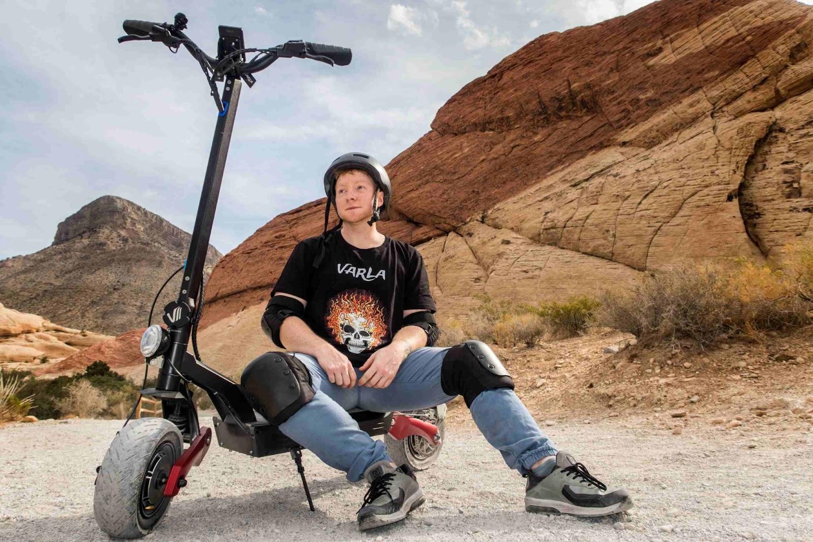 Varla scooter electric