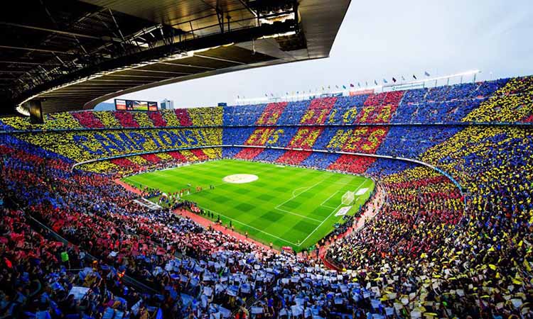  Sân vận động chính của Barcelona mang tên "Camp Nou"