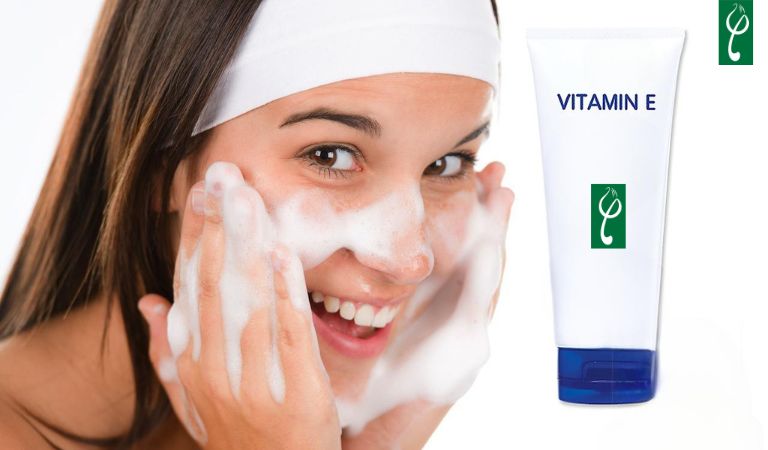 Sữa rửa mặt Vitamin E phù hợp với nhiều loại da 