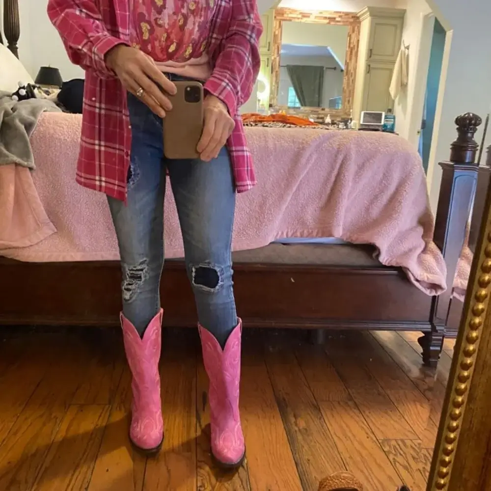 best 2023 Pink Cowboy Boots for women