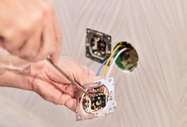 Meseria de electrician