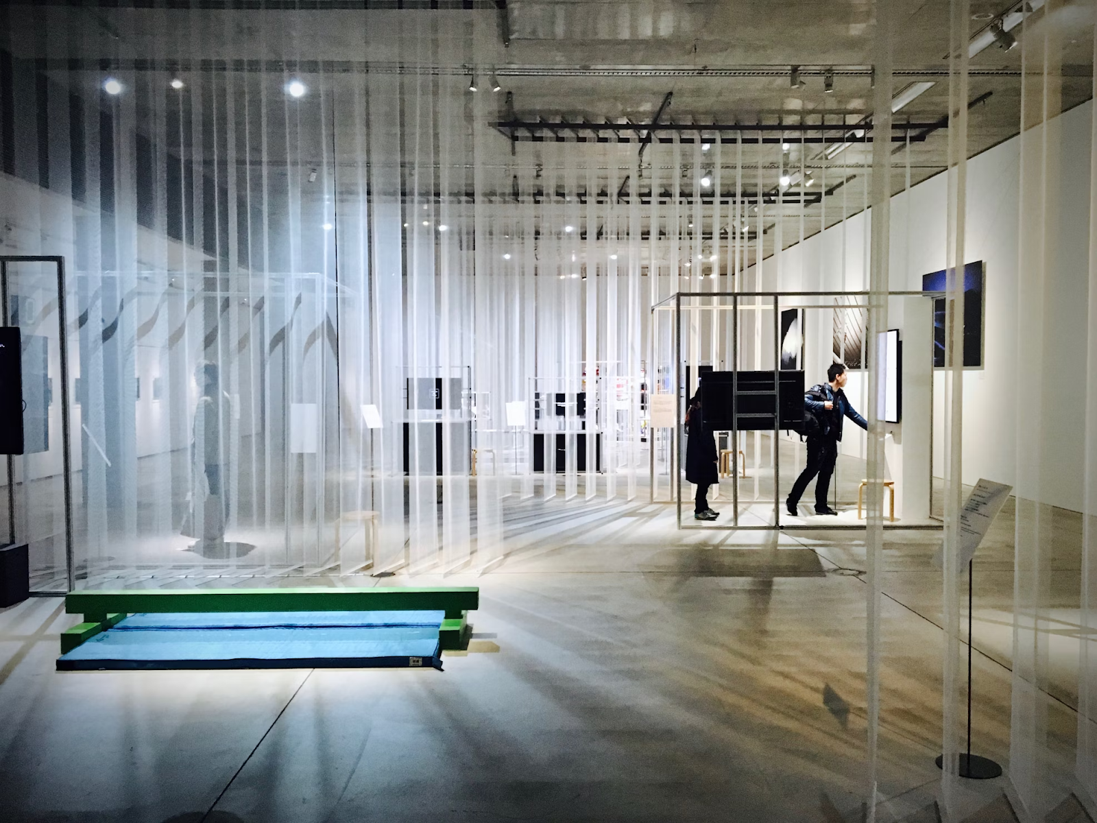 How to Craft the Perfect Showroom for Your Business