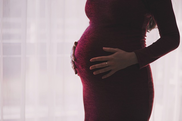Vad leder till åderbråck under graviditet