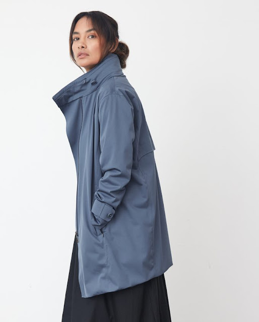 ladies stylish waterproof jacket