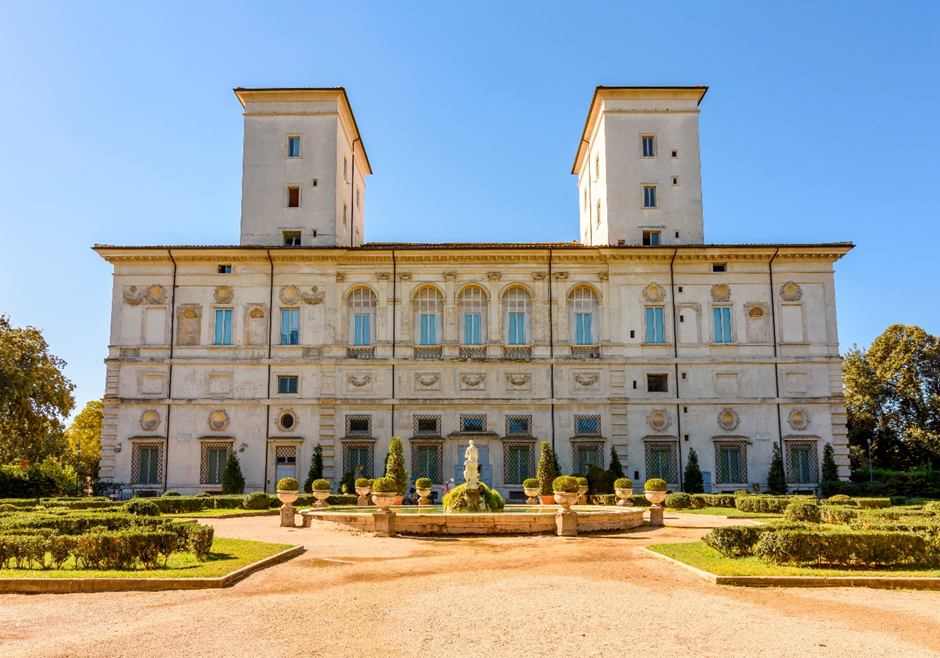 villa borghese front building