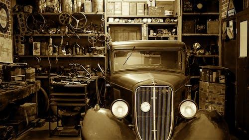 Free Black Vintage Car on Garage Stock Photo