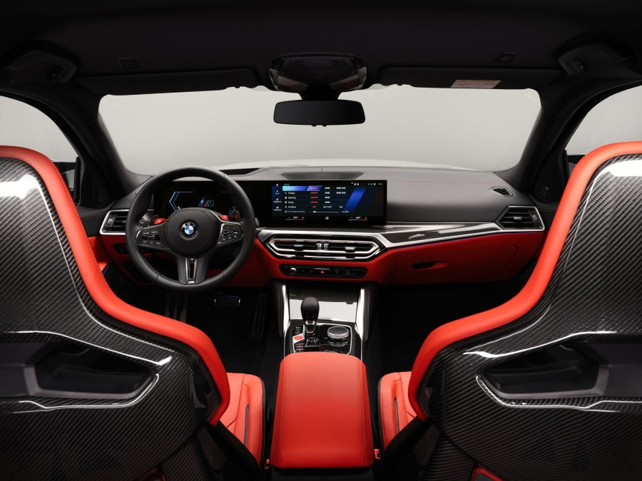 ดีไซน์ภายในรถยนต์ : BMW M3 Competition M xDrive Touring