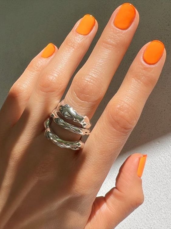 Picture of the tangerine nails